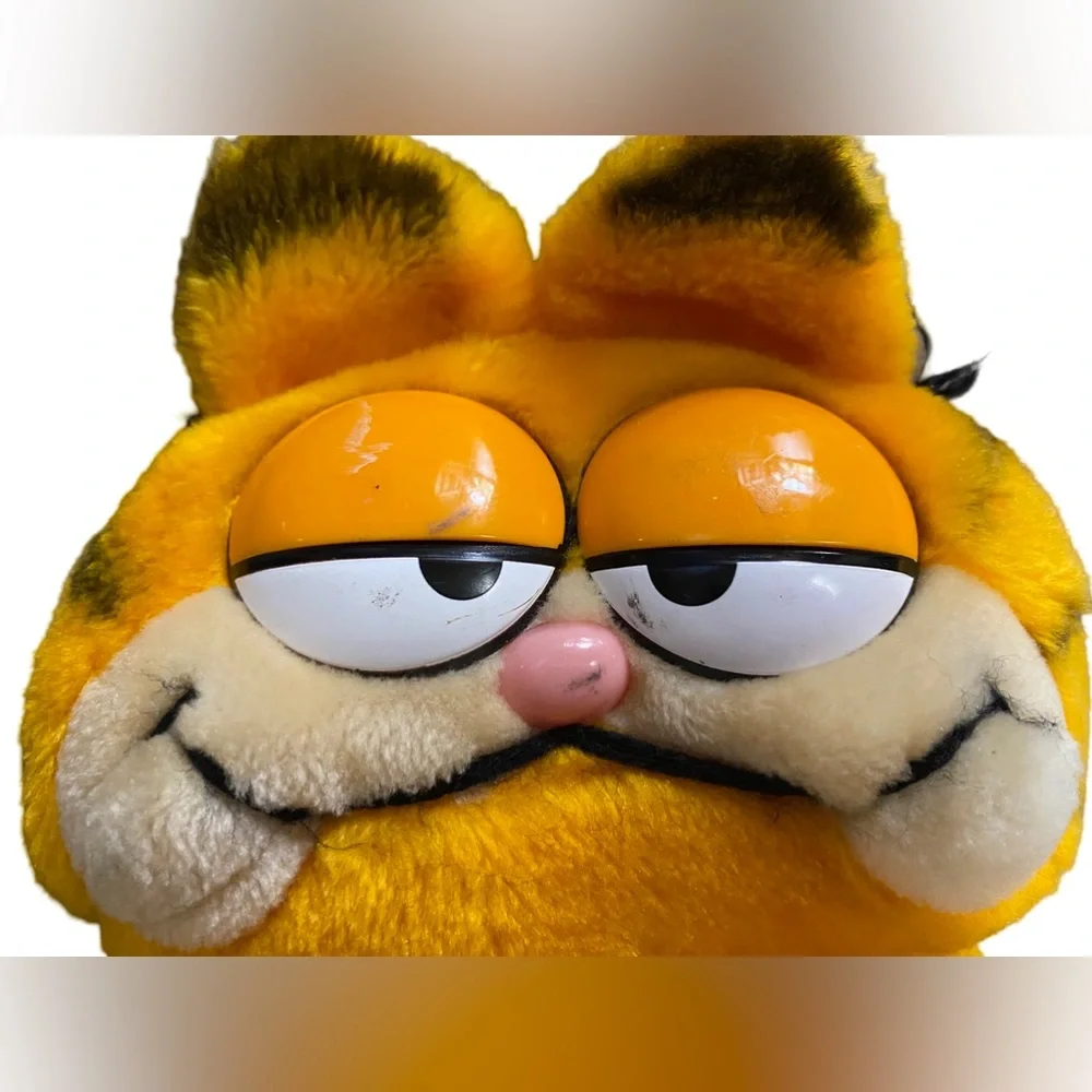 Vintage Garfield Hugging Plush 12